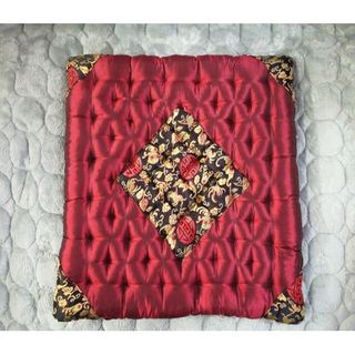 Đệm ngồi bệt chần gấm thêu vi tính sz 50x50cm