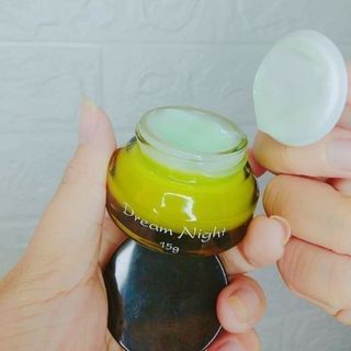 Kem dưỡng da mặt trắng da bơ
