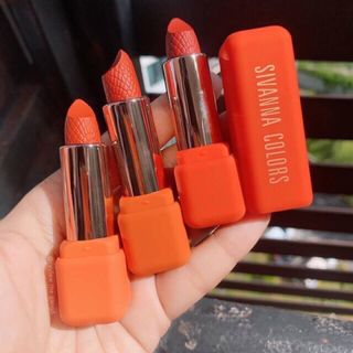 Set son siêu hót hộp gồm 3 cây - Xuất xứ Thái Lan