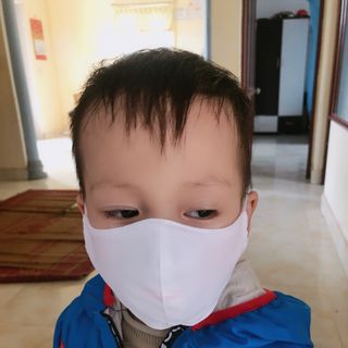 Khẩu trang vải cho bé