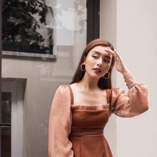 Đầm xòe phối viền
