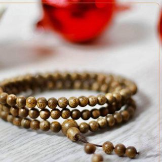 Chuỗi Trầm hương 108 hạt Việt Nam