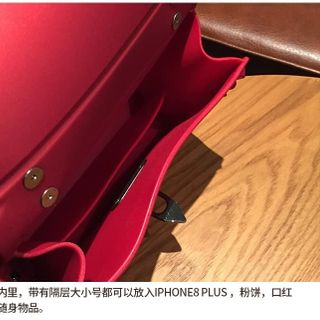 Túi đeo chéo nữ chất silicon