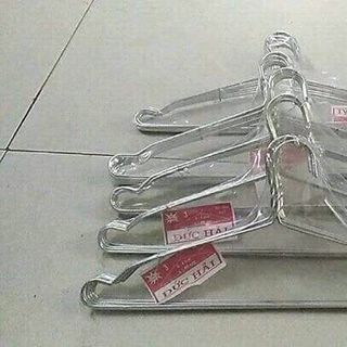 Móc nhôm phơi quần áo
