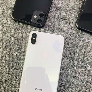Iphone Xs Max 64gb lock zin 100