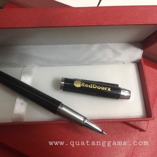 GIA CÔNG KHẮC LASER TRÊN KIM LOẠI, NHỰA