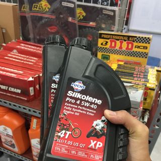 Nhớt Fuchs Silkolene Pro4 10w40 gốc Ester