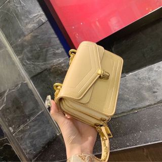 Tuia da 2 lớp