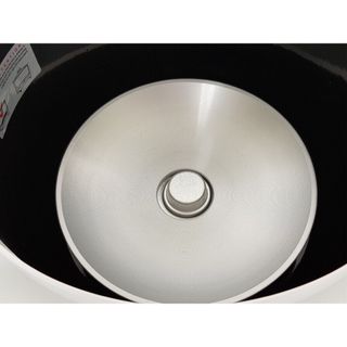 Nồi cơm điện Cuckoo 18L CR - 689