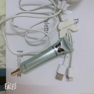 Máy làm trắng răng tại nhà