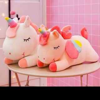 Gối kèm chăn chú ngựa poly