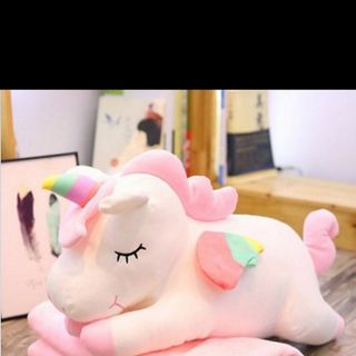 Gối kèm chăn chú ngựa poly