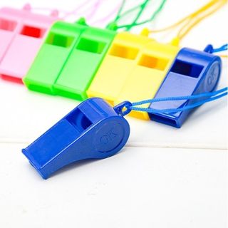 Dây chuyền còi thổi kêu to