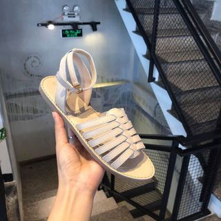 Giày sandal roi cute
