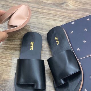 Dép da xỏ ngón xinh