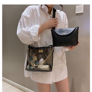 Tui hai lớp ngoài trong
