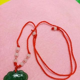 nhiều mẫu dây chuyền phong thủy đẹp