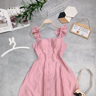 Đầm cánh tiên cúp ngực nút bọc
