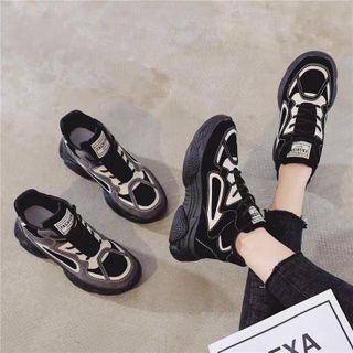 Giầy thể thao cao cổ