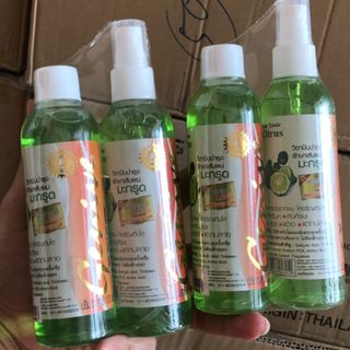 Tinh dầu xịt dưỡng tóc thái lan