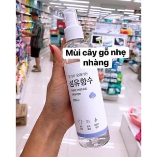 Xịt Thơm Quần Áo Korea
