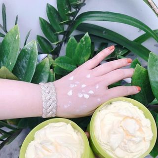 kem body siêu trắng da cốt ủ sao 3 ngày
