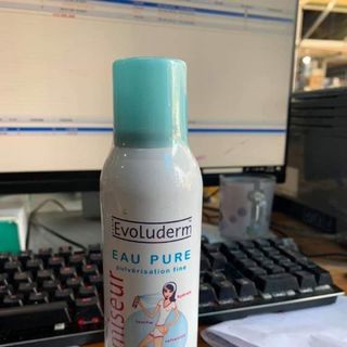 Nước xịt khoáng Evoluderm