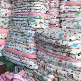 Gối cao su non trẻ em