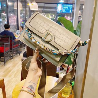 Tui da cao cấp xinh