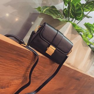 Tui da cao cấp đon giản
