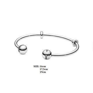 Vòng kiềng chữ C mix charm mẫu mới 2020