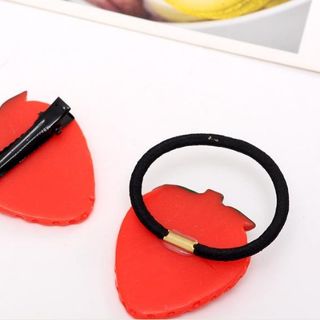 Cột kẹp tóc hình trái cây 6000đ