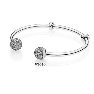 Vòng kiềng ĐÁ chữ C - VT040