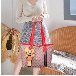 Tuia gấu xinh công