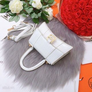 Tui xách siêu đẹp gia rẽc