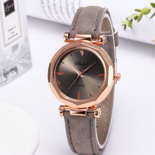 Đồng hồ đeo tay nhiều màu mẫu y hình