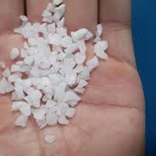 1 túi 100g ĐÁ THẠCH ANH phonng thủy