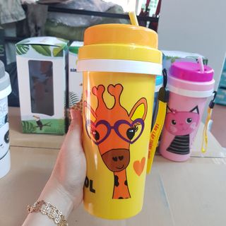 ly giữ nhiệt kèm ống hút và quai xách