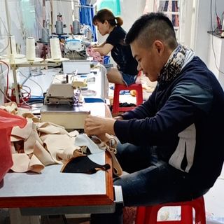 Khẩu trang 3D chất su mịn co giản tốt