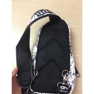 Túi Chéo Nam Nữ FD8000