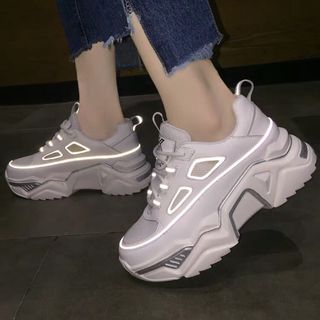 Giày bata da quang phát sáng