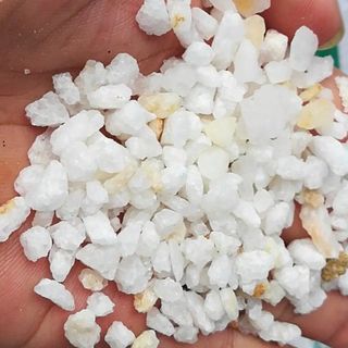 1 kg Đá thạch anh 05-08cm phong thủy để hồ cá bể cá châu cây vườn phòng