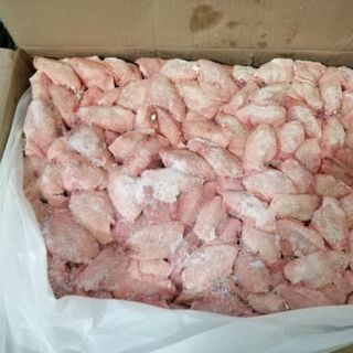 Cánh gà giữa Nga