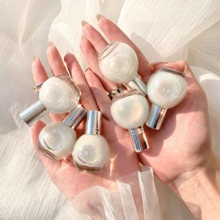 Nhũ bắt sáng lỏng dạng lăn highlight Guicami