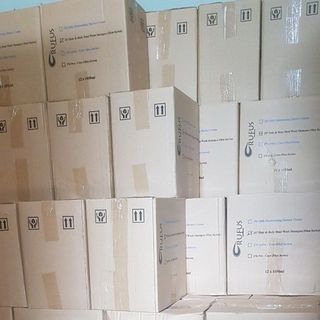 Sữa tắm nữ RUFUS malaysia TRẮNG DA CHỐNG NẮNG 1050ML