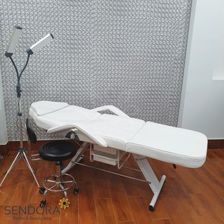 Giường phun xăm ghế tiêm Filler – Màu trắng YH-82006