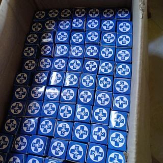 Thuốc trị mụn cóc mụn cơm mắt cá chân