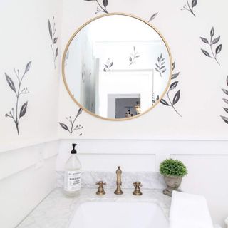 Gương viền inox mạ pvd kính Bỉ dày 5mm