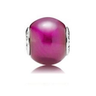 SỈ charm Essence 04