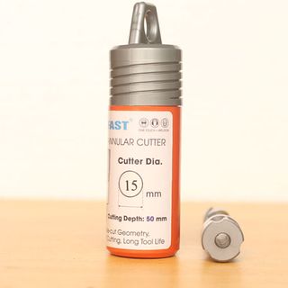Mũi khoan từ hợp kim hiệu Unifast 15x50